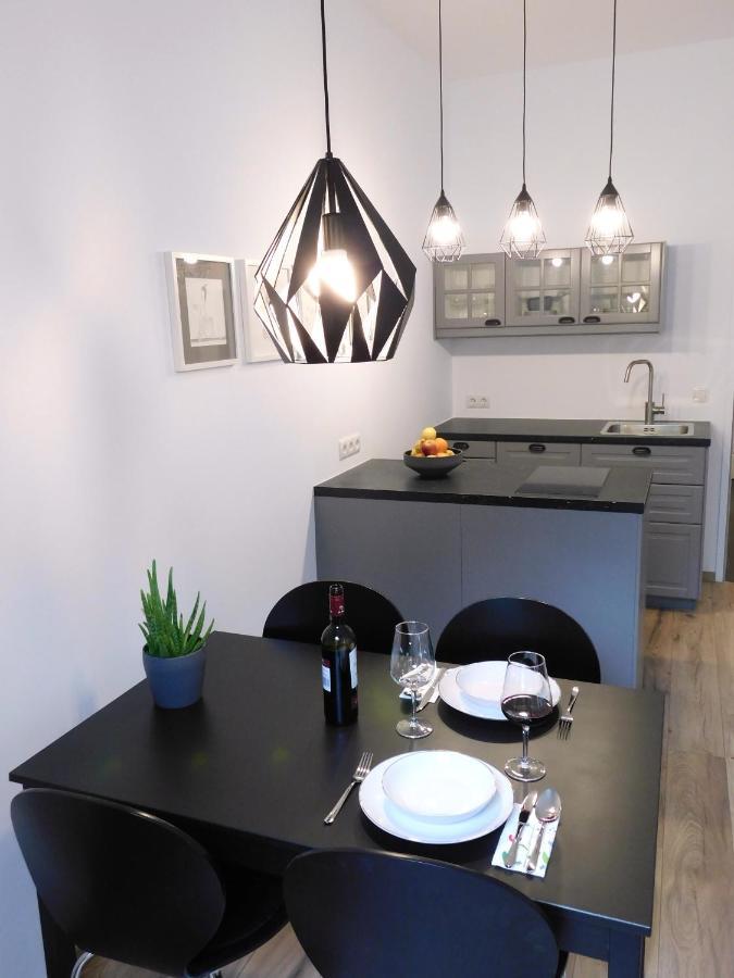 Max, Ruhige Sonnige Wohnung In Praternahe เวียนนา ภายนอก รูปภาพ